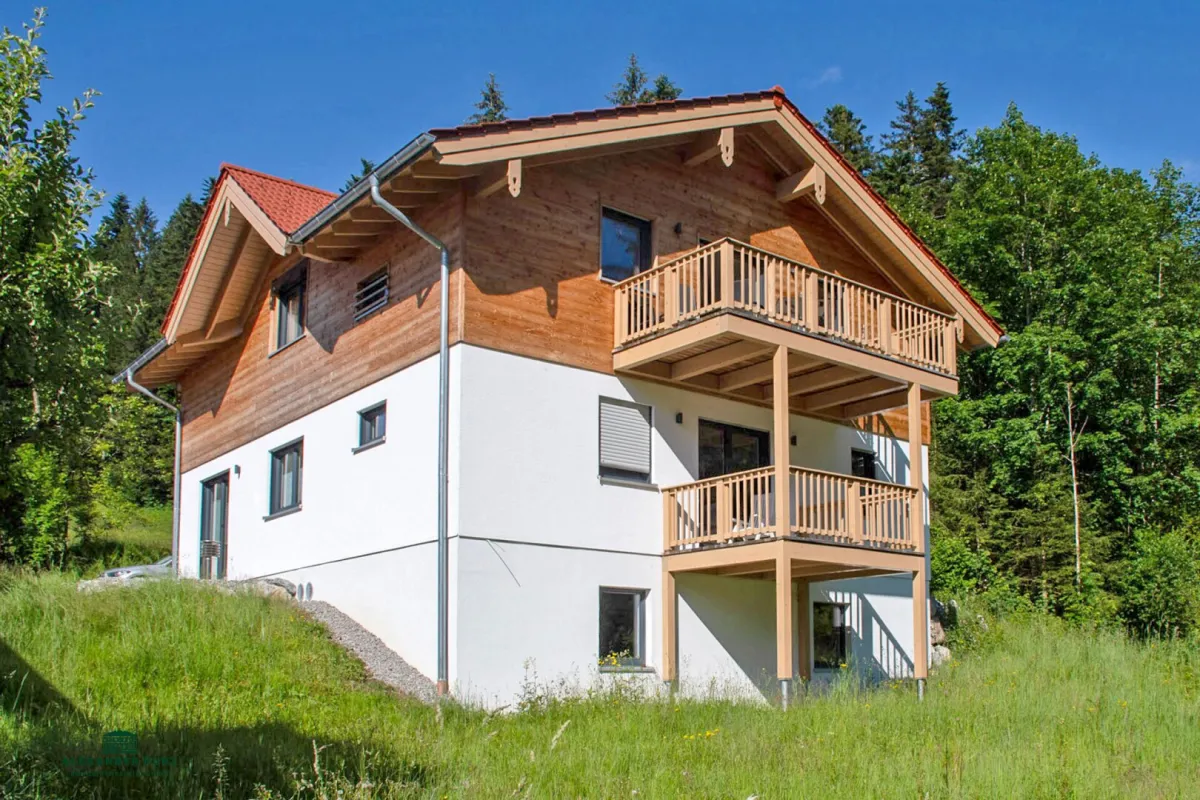 Einfamilienhaus mit Einliegerwohnung in Abtenau - Bild 1