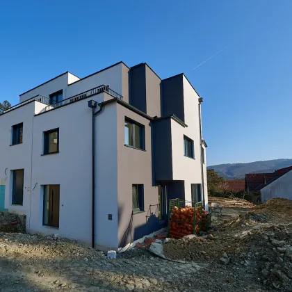 NEU! ++ TOP LAGE ++ ZIEGELMASSIVHÄUSER ++ KELLER + ERDGESCHOSS + OBERGESCHOSS + GARTEN + TERRASSE + PKW STELLPLATZ ++ - Bild 3