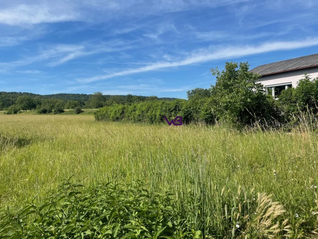 Exklusives Baugrundstück für ein Einfamilienhaus oder ein Doppelhaus! - Bild 1