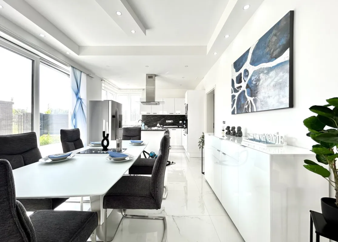 Ihr persönliche Ruheoase in direkte Seenähe - Auf Wunsch schlüssel-/ oder belagsfertiger Erwerb! - Bild 1