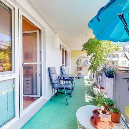 OBERDÖBLING | HELLE 2-ZIMMERWOHNUNG MIT 14 m² LOGGIA - Bild 2