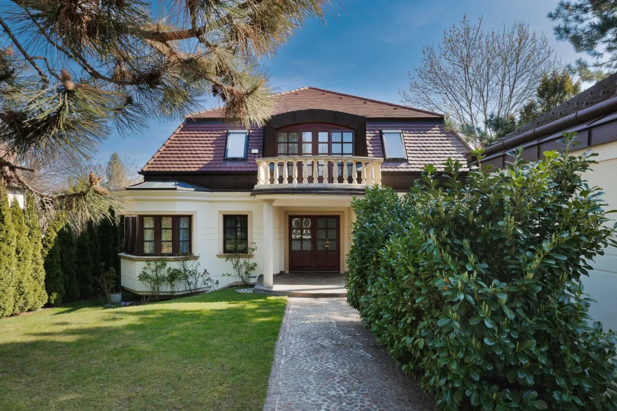 NEUER PREIS!!!Gemütliche Familienvilla mit Panoramablick - Bild 1