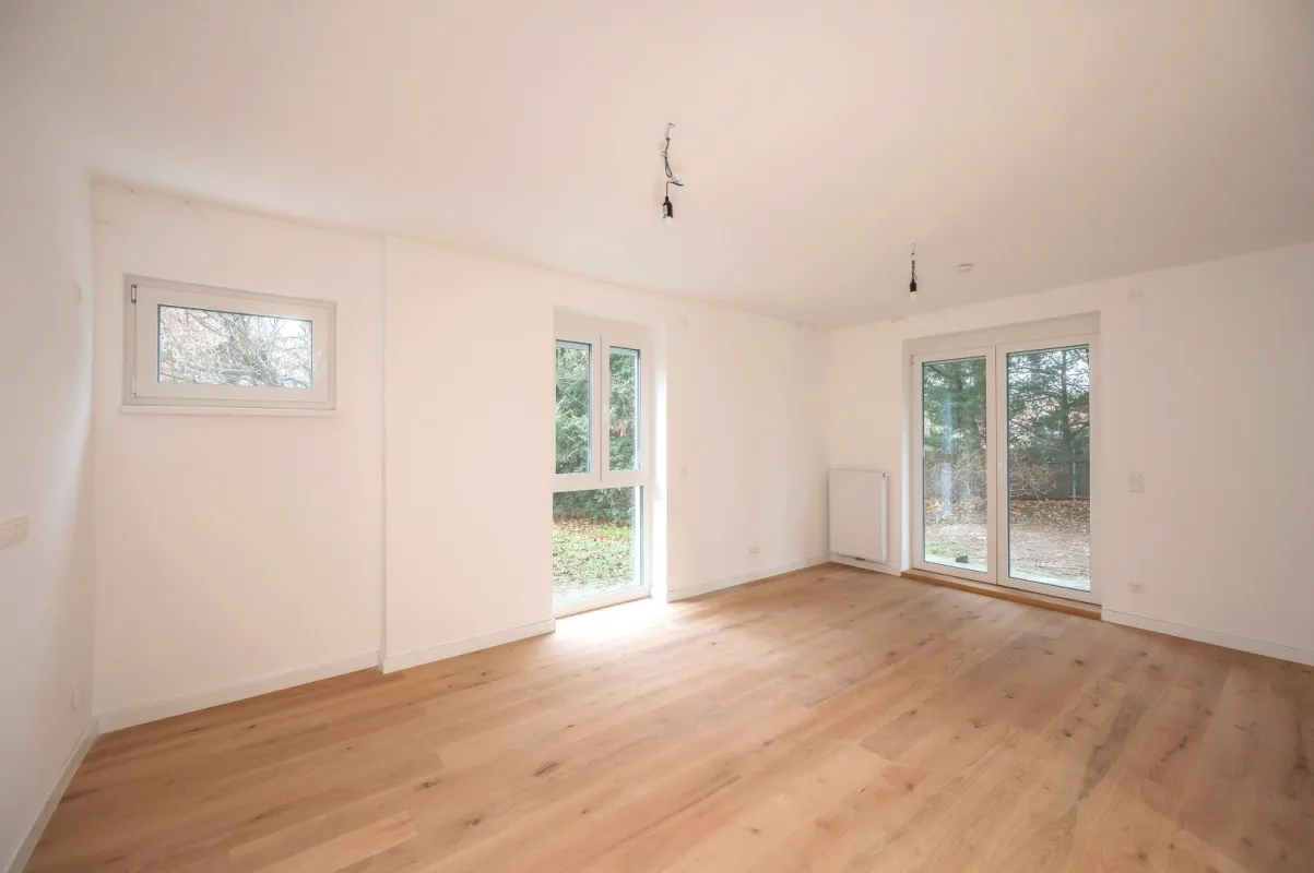 ++Bujatti++ Tolle 3-Zimmer Erstbezug-Wohnung mit grandiosem Garten! - Bild 1