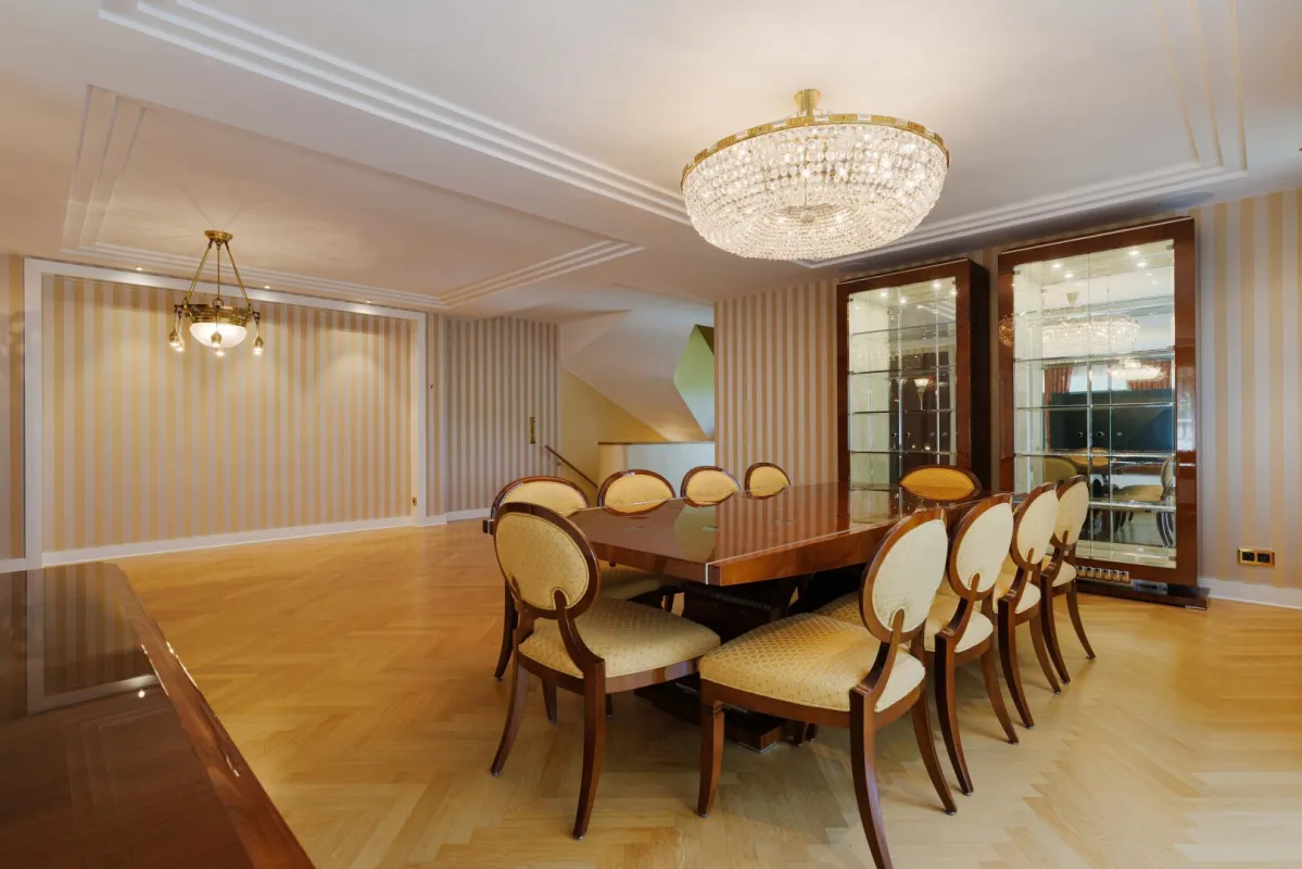 Prestigeträchtiges Haus im Elite-Cluster des 19. Wiener Bezirks (Neustift am Walde) - Bild 1