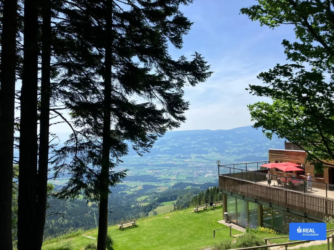 Familienhotel in traumhafter Lage im Kärntner Schigebiet - Bild 1