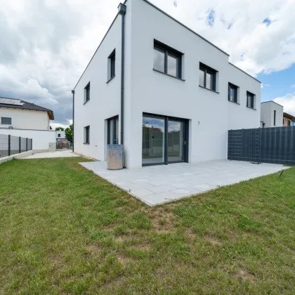 *NEU* Belagsfertige Doppelhaushälfte in Ruhelage! - Bild 2