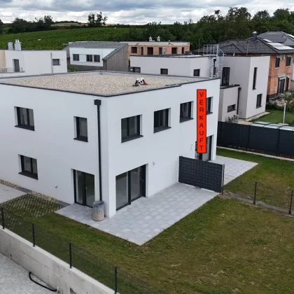 *NEU* Belagsfertige Doppelhaushälfte in Ruhelage! - Bild 3