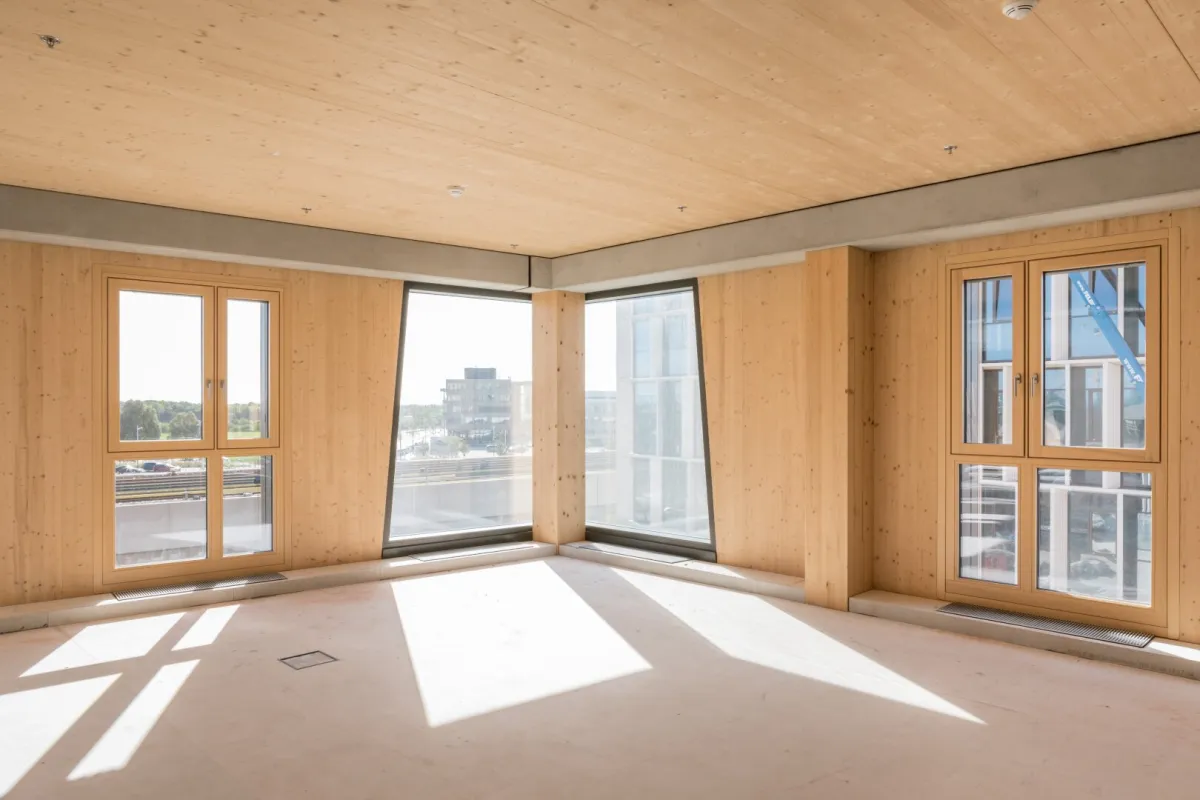 Büro/Praxis/Geschäftsflächen ab 160 m2 mit Seeblick direkt an der U2 individuell gestaltbar! Ab sofort verfügbar! - Bild 1
