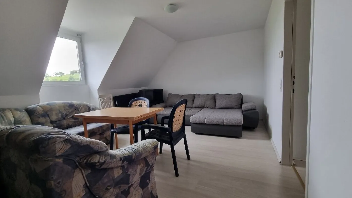 SUPERGÜNSTIGE KLEINWOHNUNG IN SILBEREGG! VERMIETUNG ODER EIGENNUTZUNG! 7 % RENDITE MÖGLICH! - Bild 1