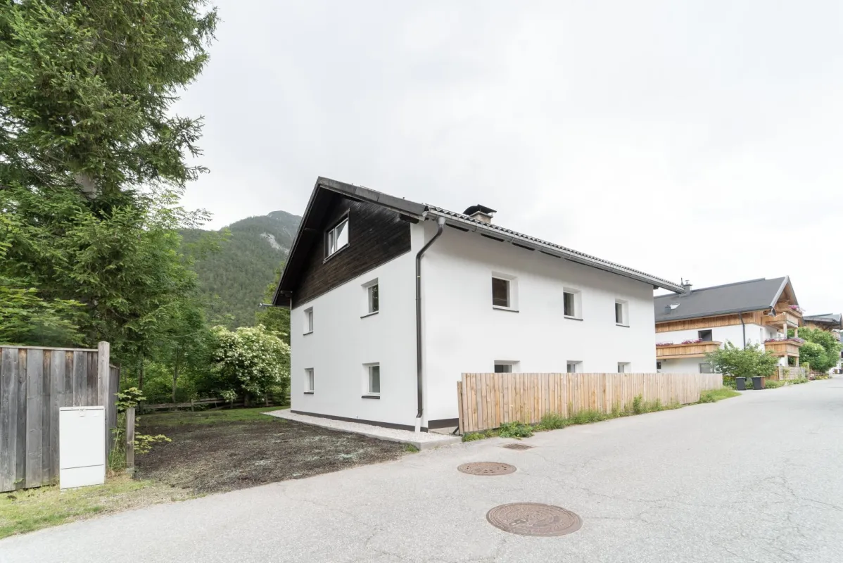 Einfamilienhaus in idyllischer Ruhelage von Scharnitz - Bild 1