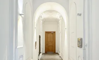 2-Zimmer-Altbauwohnung mit Sanierungspotenzial in Toplage der Josefstadt