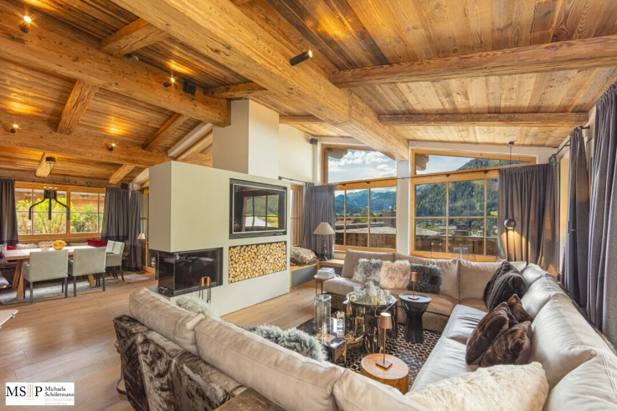 Reith bei Kitzbühel: Wunderschönes Chalet, top Ausstattung und Lage - Bild 1