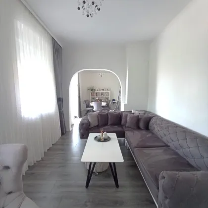 Wohnhaus mit 2 getrennten Wohneinheiten in guter Wohnlage - Bild 2