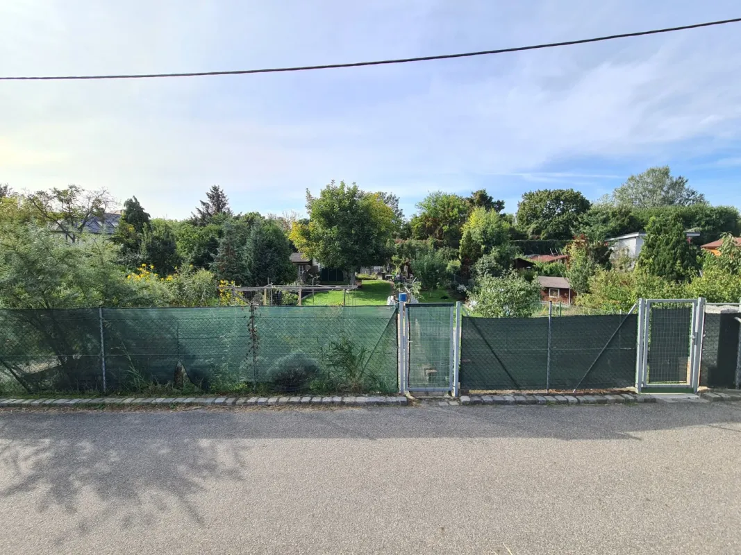 Traum-Eigengrund | Friedhof Großjedlersdorf - Bild 1