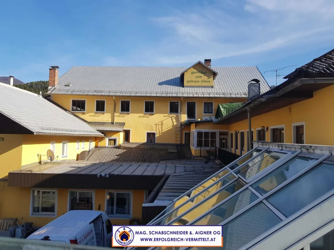 Gasthof / Hotelkomplex mit Parkplatz, Speisesaal, Disco etc. sucht Investor! - Bild 1