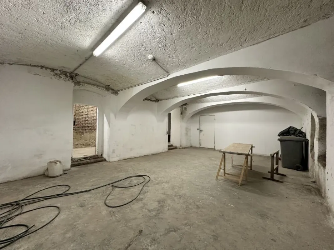 Kellerflächen in der Innenstadt zum Vermieten - Bild 1
