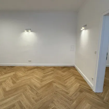 Erstbezug nach Sanierung: 2-Zimmer Altbauwohnung in Zentrumsnähe! - Bild 3