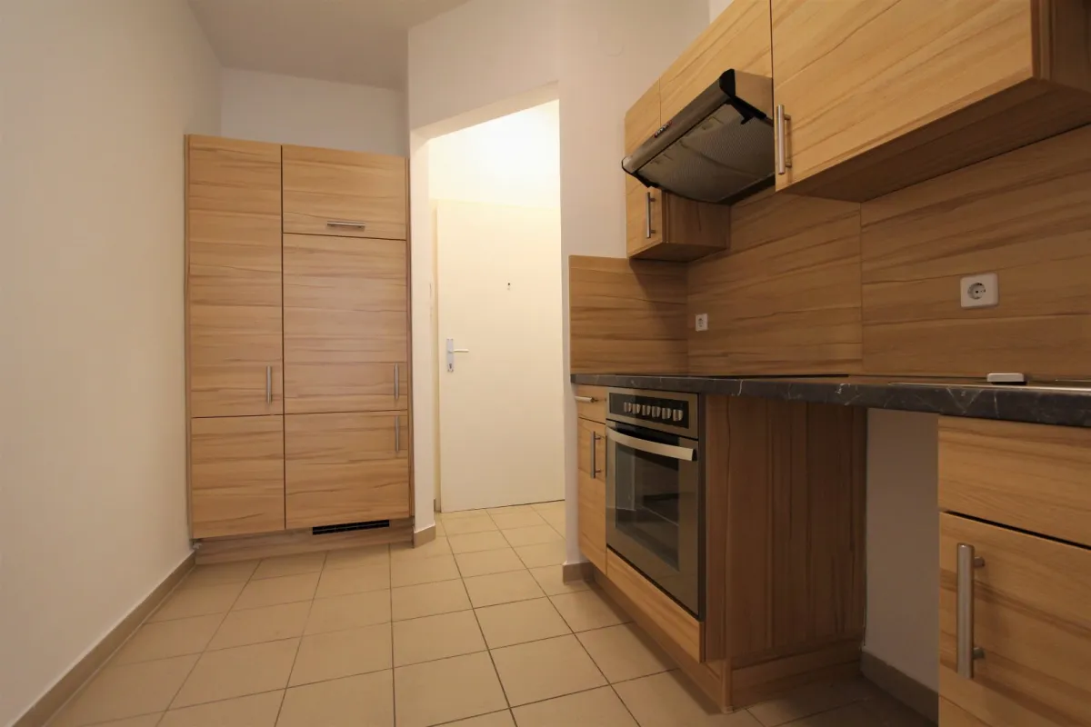 Kurzzeitvermietung! Schön möblierte 1-Zimmer-Wohnung im Herzen von Wien! - Bild 1