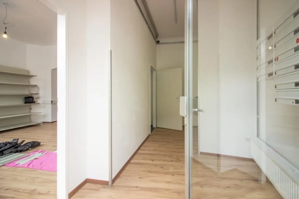 Kostengünstige Kleinbüros in Frequenzlage! - Bild 1
