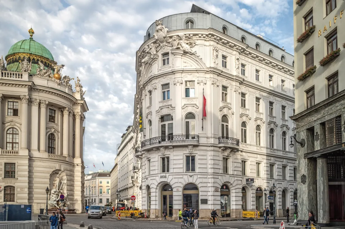 TOP INNENSTADTLAGE am Michaelerplatz! PRIVATER BÜRORAUM im Business Center - provisionsfrei! - Bild 1