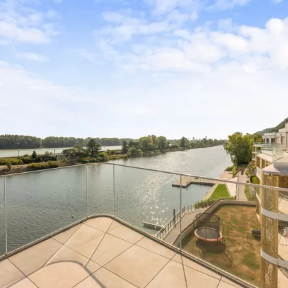 Wohn(T)raum am Wasser: Luxuriöses Penthouse mit Concierge Service - Bild 2