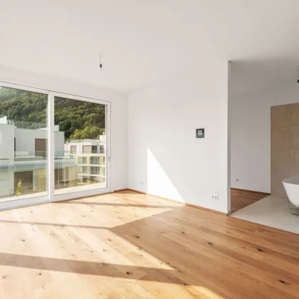 Wohn(T)raum am Wasser: Luxuriöses Penthouse mit Concierge Service - Bild 3