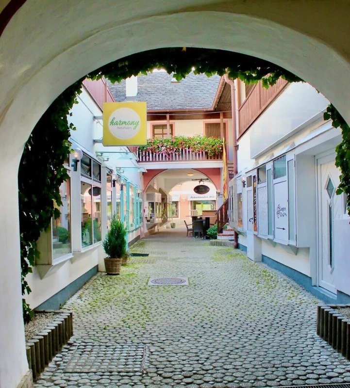 Moderne Praxisfläche in zentraler Lage - perfekt für Büro oder Praxis in Neunkirchen! - Bild 1