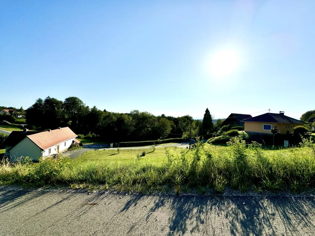 BAUGRUND IN LAßNITZHÖHE: Sonniges Grundstück nähe Schwarzl-Klinik mit Fernblick - Bild 1