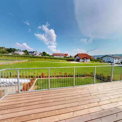 Feiner 3-Zimmer ERSTBEZUG! 68,5 m² Wohnfläche & 20,50 m² Balkon mitten in der THERMENREGION! EINZIEHEN & WOHLFÜHLEN! - Bild 2