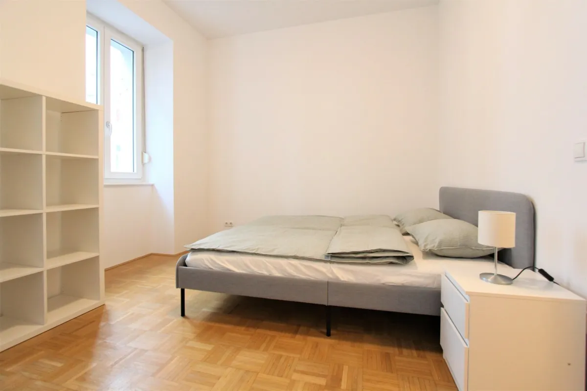 Schön möblierte, moderne 1-Zimmer-Wohnung in ruhiger Lage! Kurzzeitvermietung! - Bild 1