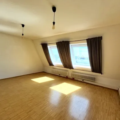 Dachterrasse mit Gloriette- und Stadtblick - einmalige Möglichkeit - Entwicklungsobjekt - Bild 3