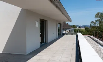 Dachterrassenwohnung mit beeindruckendem Ausblick - Wohntraum auf höchstem Niveau!