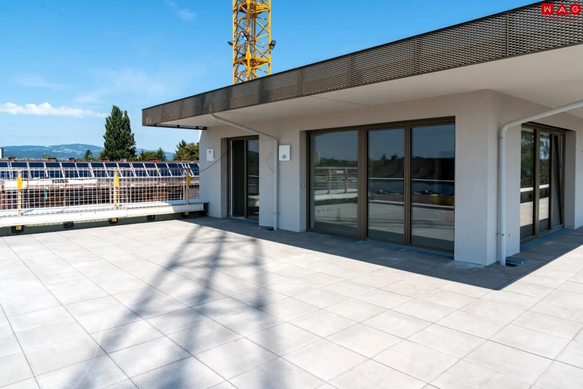105 m² Dachterrasse für Ihr Leben im Freien – barrierefreie Komfortwohnung mit grünem Energiekonzept - Bild 1