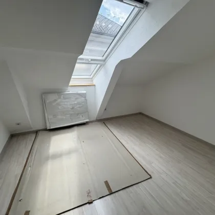 Wohn- und Geschäftshaus mit 3 Wohnungen und Geschäftlokal, in zentraler Lage! - Bild 2