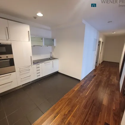 SCHÖNES BÜRO (96m2) MIT CONCIERGE SERVICE AM STADTPARK - Bild 3