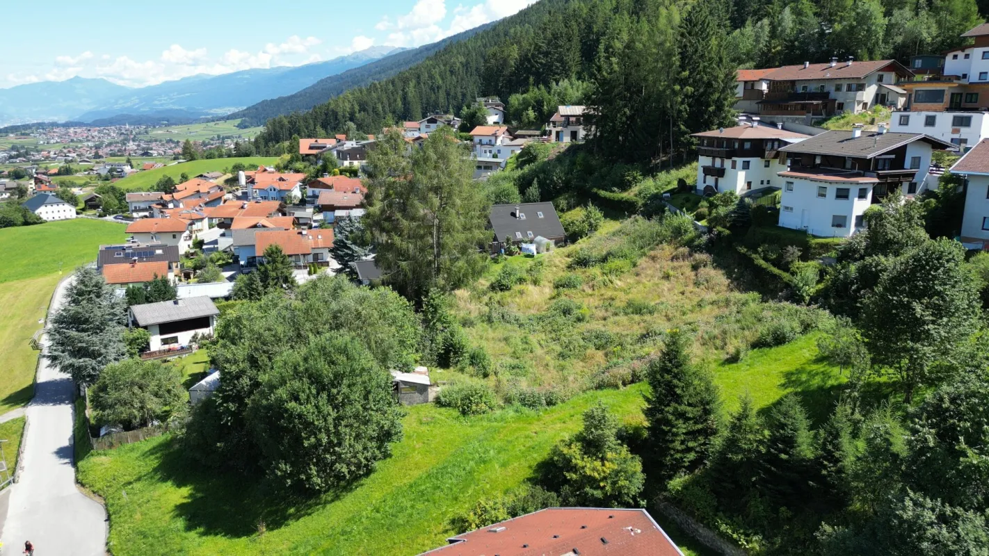 Sonniges Grundstück für Ihr Einfamilienhaus in herrlicher Aussichtslage im Mittelgebirge - Bild 1