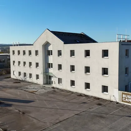 Attraktive Gewerbeimmobilie im BUSINESS CAMPUS St. Pölten Süd - Büros, Hallen, Lagerflächen I Top Lage - Bild 2