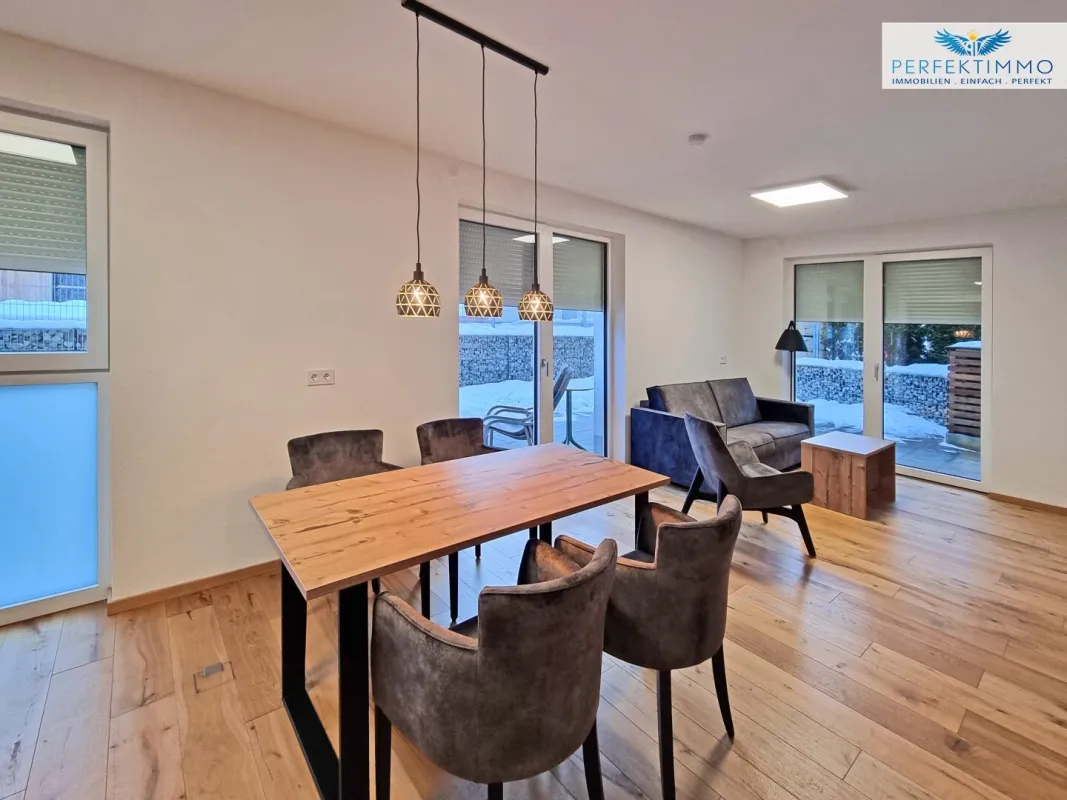 Niedrigenergiehaus mit 3 Abstellplätzen zum Erstbezug - Bild 1