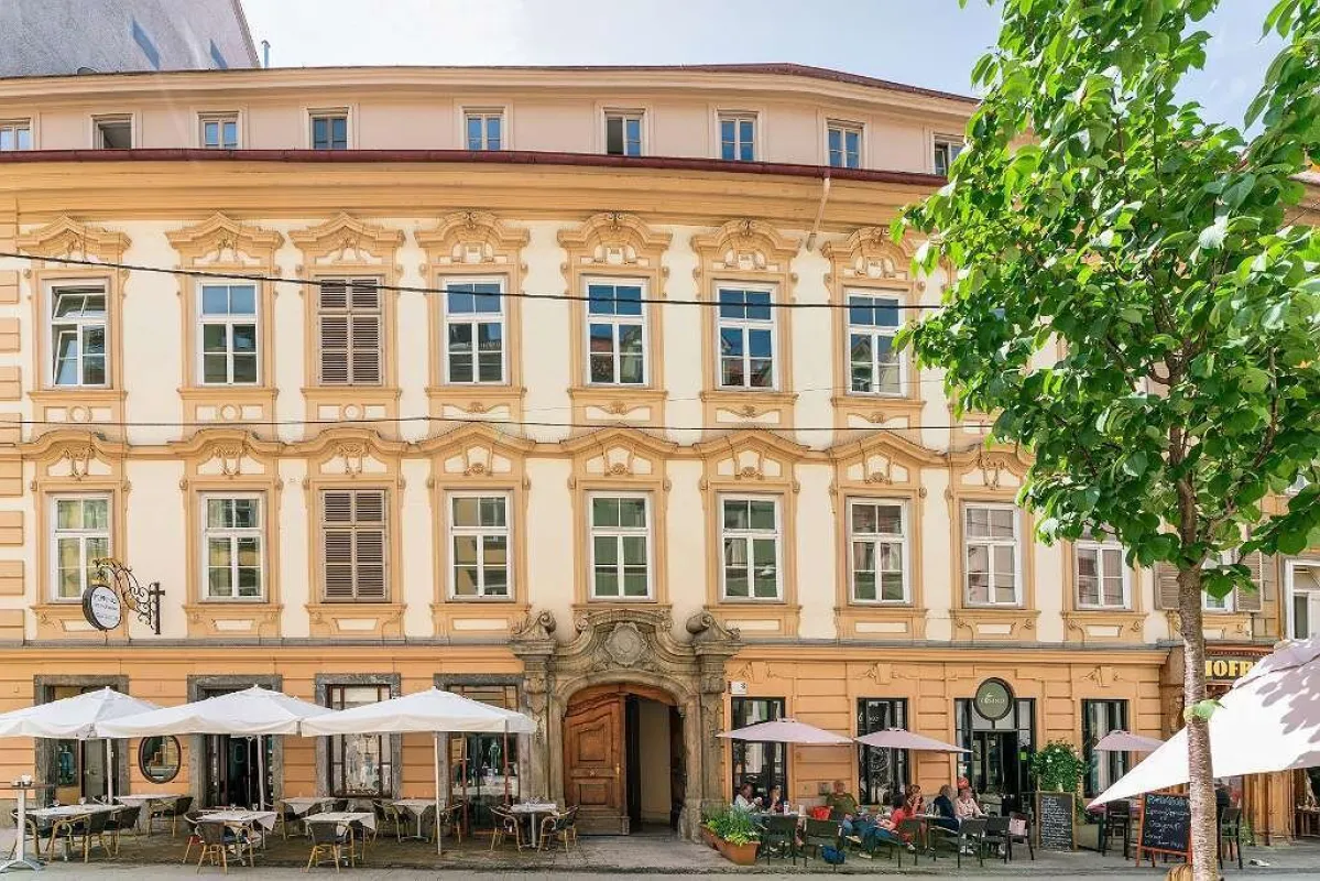 Traumhaft schöne Wohnung in Grazer Innenstadt-Palais - Provisionsfrei für den Mieter - Bild 1