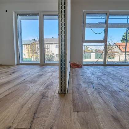 ‼️ AKTION ‼️ ++ 19 EIGENTUMSWOHNUNGEN ++ SCHLÜSSELFERTIG ++ URBAN + NATUR ++ ZWISCHEN SEESTADT UND LOBAU ++ 1220 WIEN ++  ++ BALKON / TERRASSE / LOGGIA / GARTEN / KELLER ++ 2–4 ZIMMER ++ - Bild 3