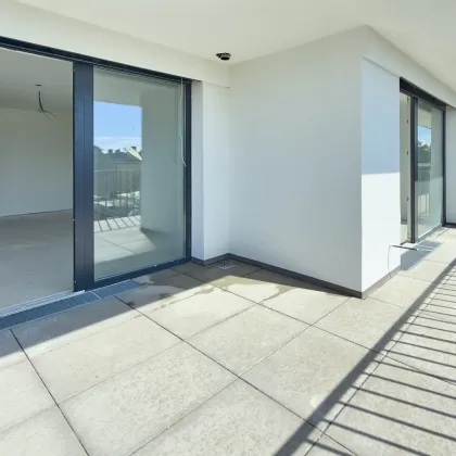 ‼️ AKTION ‼️ ++ 19 EIGENTUMSWOHNUNGEN ++ SCHLÜSSELFERTIG ++ URBAN + NATUR ++ ZWISCHEN SEESTADT UND LOBAU ++ 1220 WIEN ++  ++ BALKON / TERRASSE / LOGGIA / GARTEN / KELLER ++ 2–4 ZIMMER ++ - Bild 3