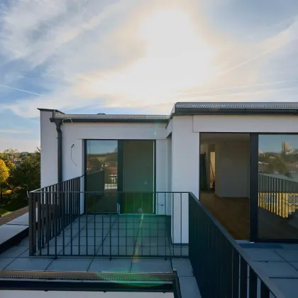 ‼️ AKTION ‼️ ++ 19 EIGENTUMSWOHNUNGEN ++ SCHLÜSSELFERTIG ++ URBAN + NATUR ++ ZWISCHEN SEESTADT UND LOBAU ++ 1220 WIEN ++  ++ BALKON / TERRASSE / LOGGIA / GARTEN / KELLER ++ 2–4 ZIMMER ++ - Bild 2