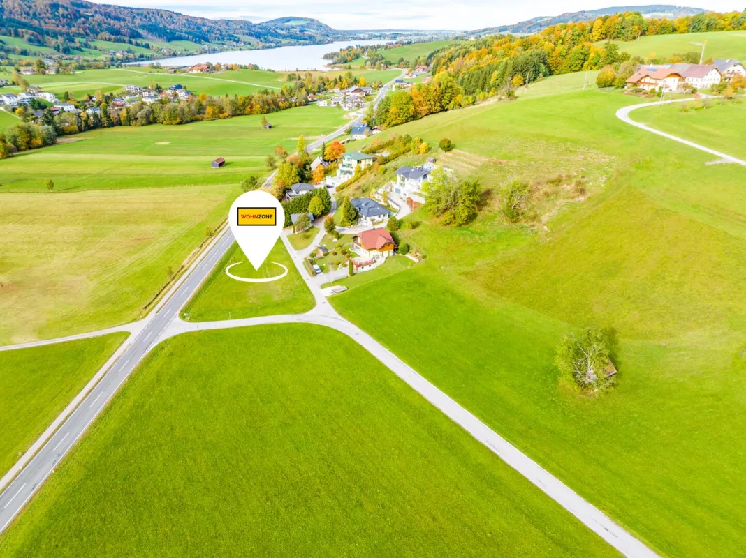 Lichtdurchflutete Dachgeschosswohnung mit XL Terrasse zwischen Irrsee und Mondsee - Bild 1