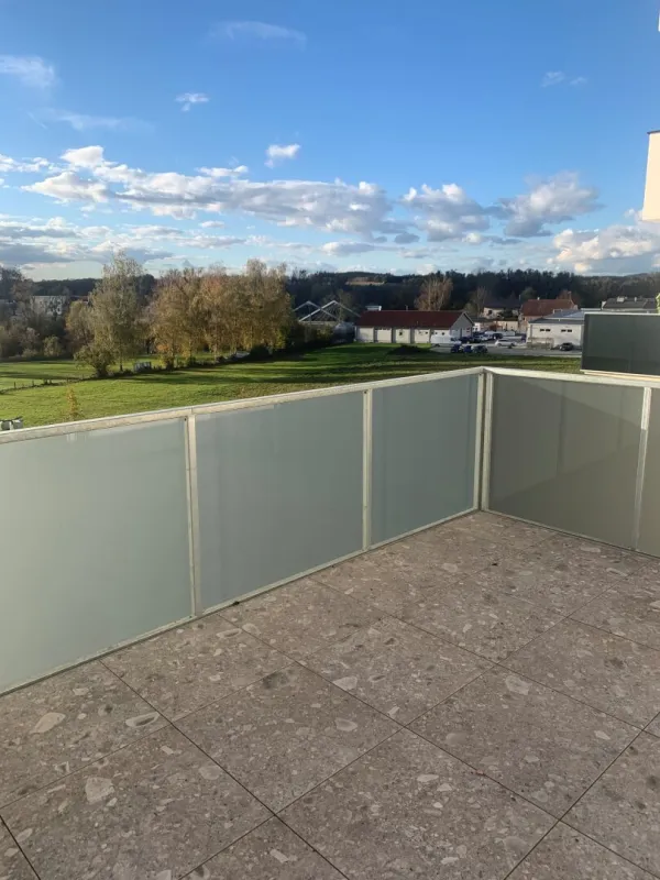 hochwertig ausgestattete 2-Zimmer Mietwohnungen mit großzügigem Balkon - Bild 1