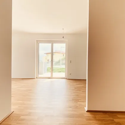 Sonnige Drei-Zimmer-Gartenwohnung mit Terrasse und Gartenraum - Bild 2