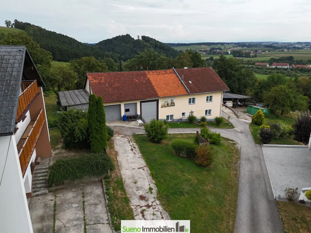 Sacherl/kleine Landwirtschaft in St. Agatha mit ca. 3 Hektar - Bild 1