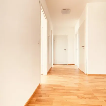 Neubau Erstbezug Drei Zimmer Terrassenwohnung mit Fernblick - Bild 3