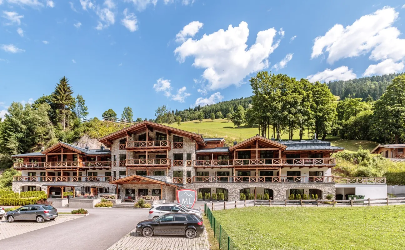 Avenida Mountain Lodges Saalbach | Bezauberndes Apartment mit 2 Schlafzimmern - Bild 1