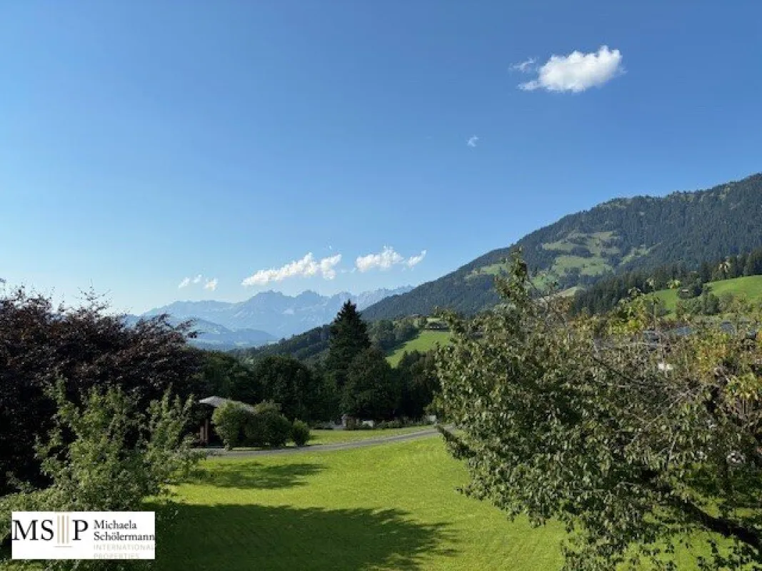 Kitzbühel: Charmantes Landhaus in sonniger Bestlage mit Kaiserblick - Bild 1