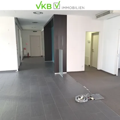 NEUER PREIS: Hier werden Sie gesehen! Top Geschäftsfläche im Erdgeschoß, mit Parkplätzen in der Schärdinger Vorstadt zu Verkaufen! - Bild 2